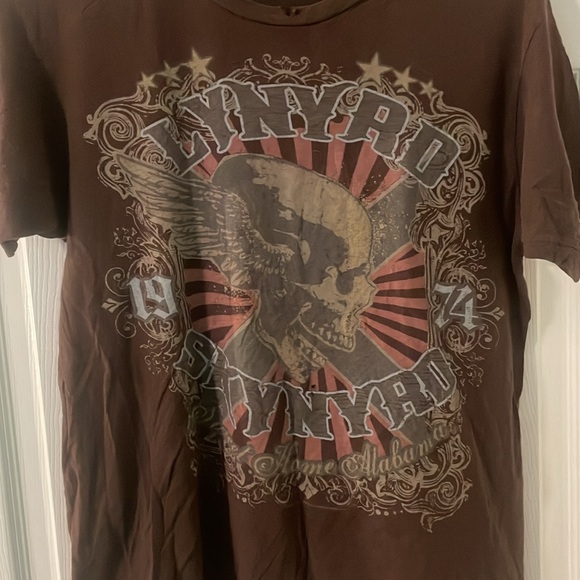 Y2K thrashed Lynyrd skynyrd tee - Picture 2 of 6